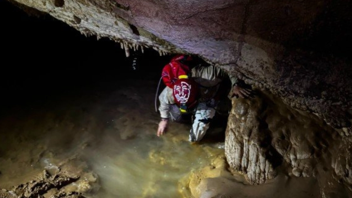 Descubren 179 piezas prehispánicas en cueva de Chiapas; INAH lo considera uno de los hallazgos más importantes en décadas
