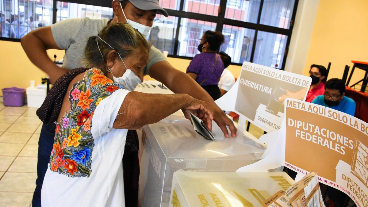 México enfrenta retroceso democrático y cae en mediciones internacionales