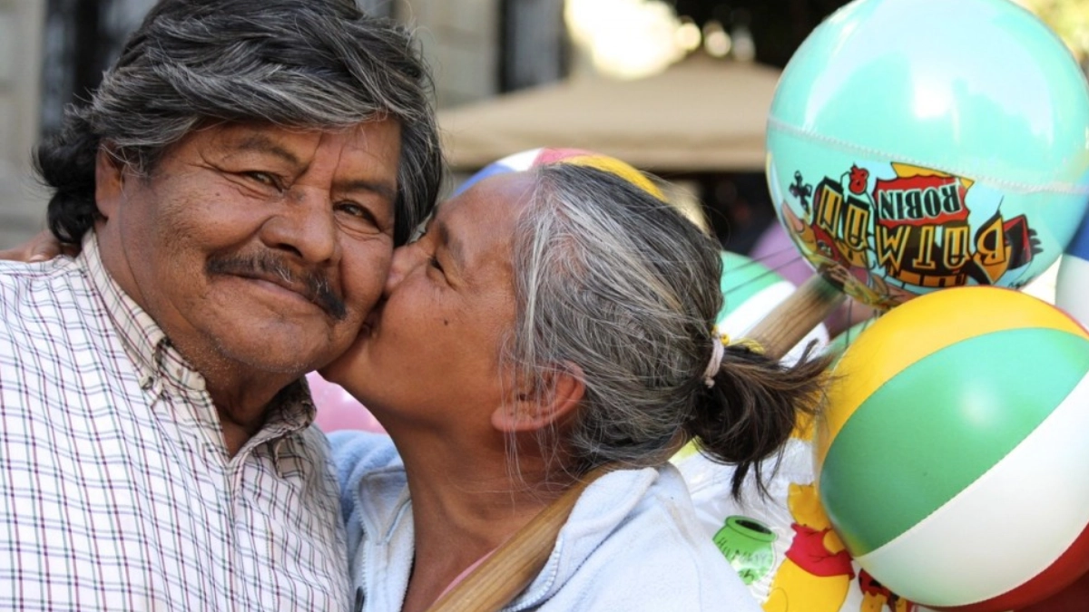 Mexicanos califican con 8.75 su satisfacción con la vida en 2026