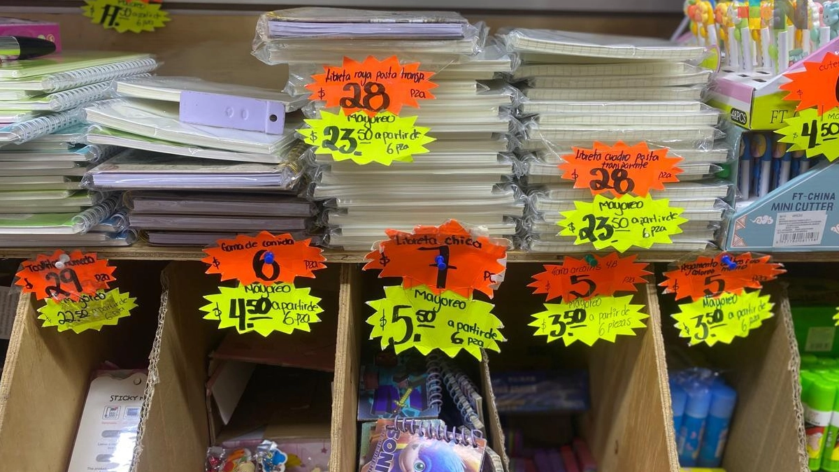Útiles escolares chinos ponen en riesgo hasta 50% de ventas del comercio formal en CDMX