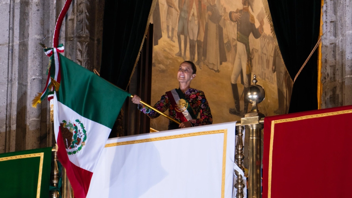 Sheinbaum modifica sus arengas en segundo Grito e incluye a pueblos indígenas, afromexicanos y migrantes