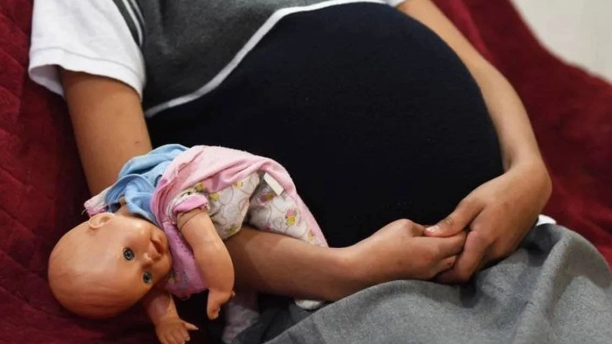 Más de 7 mil niñas de 10 a 14 años fueron madres en México durante 2025