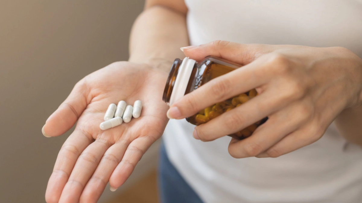 Cofepris alerta por medicamentos falsificados y adulterados; pide suspender su uso