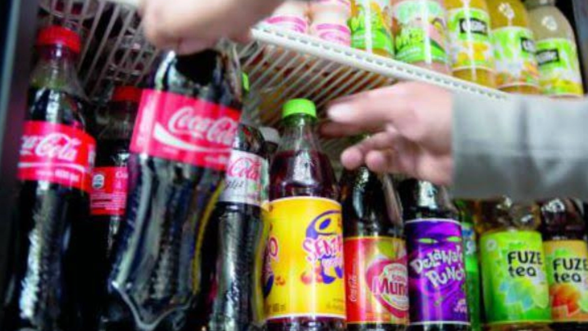 Salud reporta reducción en consumo de refrescos y aumento en consultas y cirugías