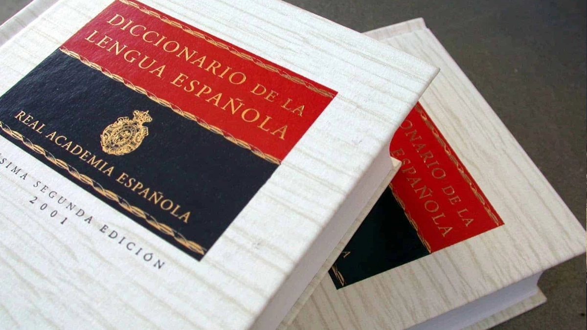 La RAE incorpora ‘IA’, ‘trans’, ‘gordofobia’ y ‘pódcast’ al Diccionario de la lengua española