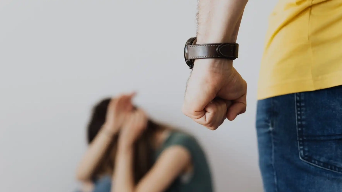 Violencia familiar afecta a 8.6% de los hogares urbanos en México; mujeres, las más vulnerables